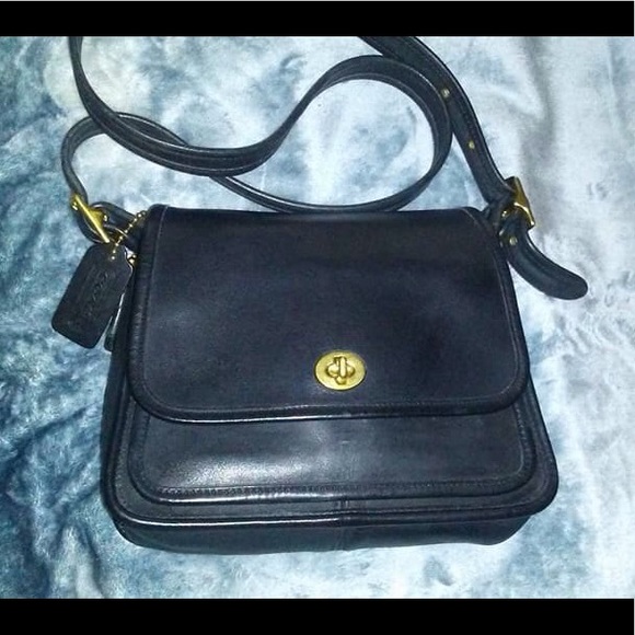 Coach Handbags - Vintage Coach Crossbody Bag Coach Handbags - Vintage Coach Crossbody Bag